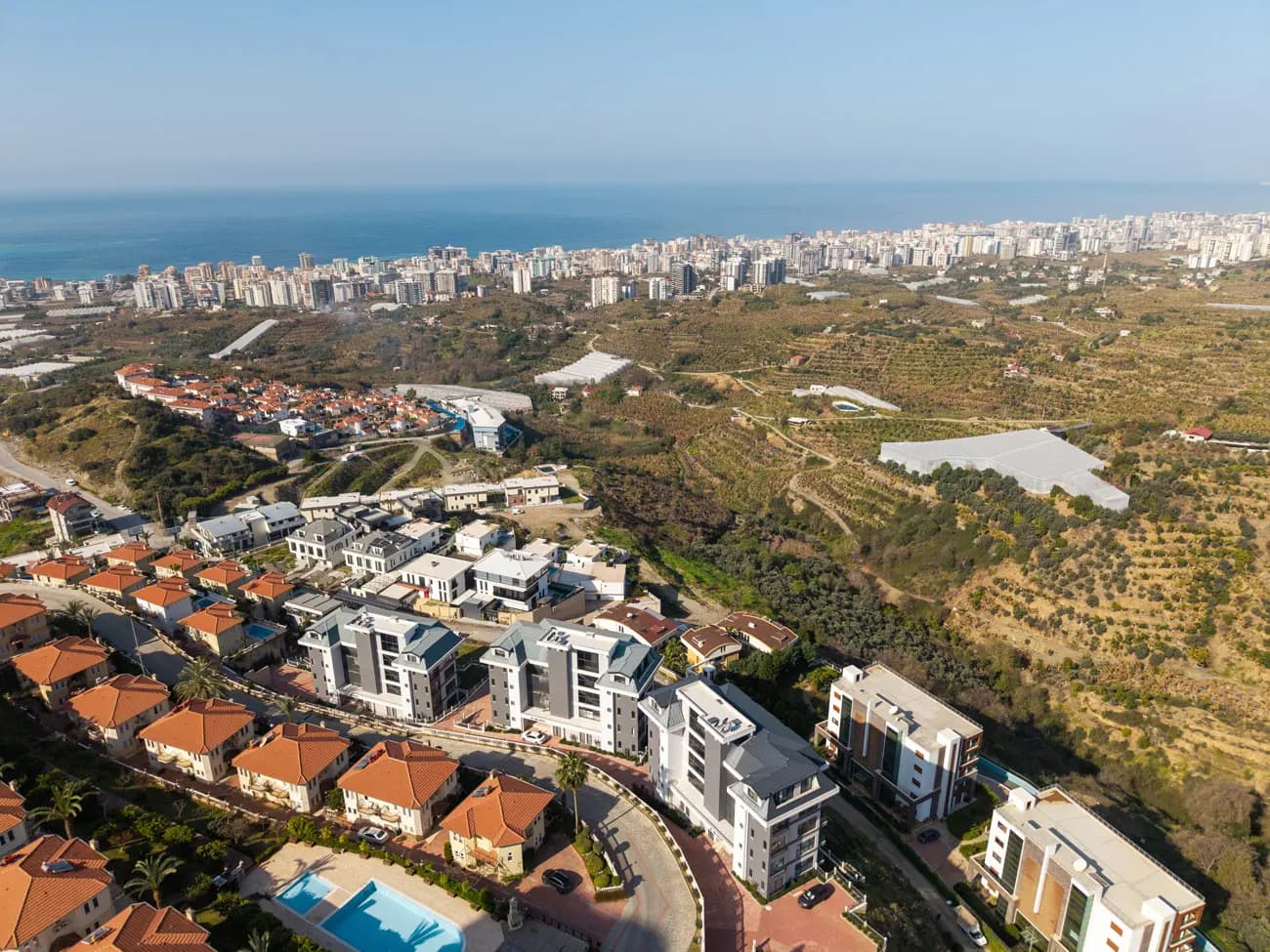 Квартира 1+1 в Trio Hill Gold City B-1, Каргыджак — фото 1